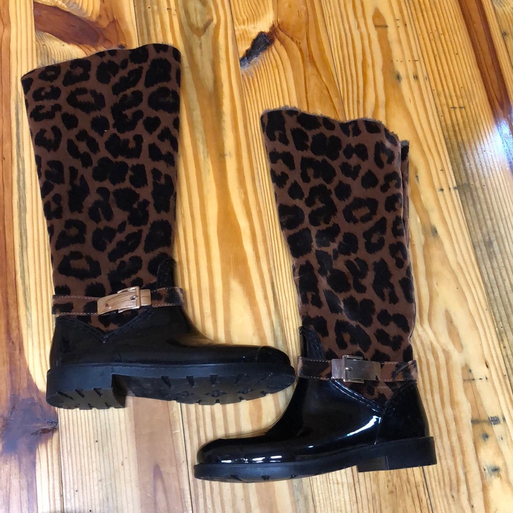 Cheetah print fur lined rain boot